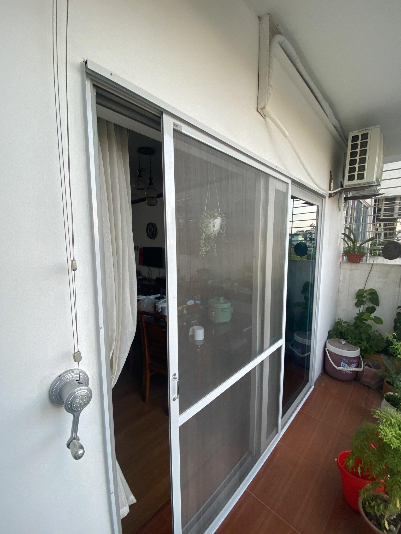 CỬA LƯỚI CHỐNG MUỖI INOX - MỞ LÙA AN TOÀN- BỀN- ĐẸP CỬA LƯỚI CHỐNG MUỖI INOX - MỞ LÙA AN TOÀN- BỀN- ĐẸP