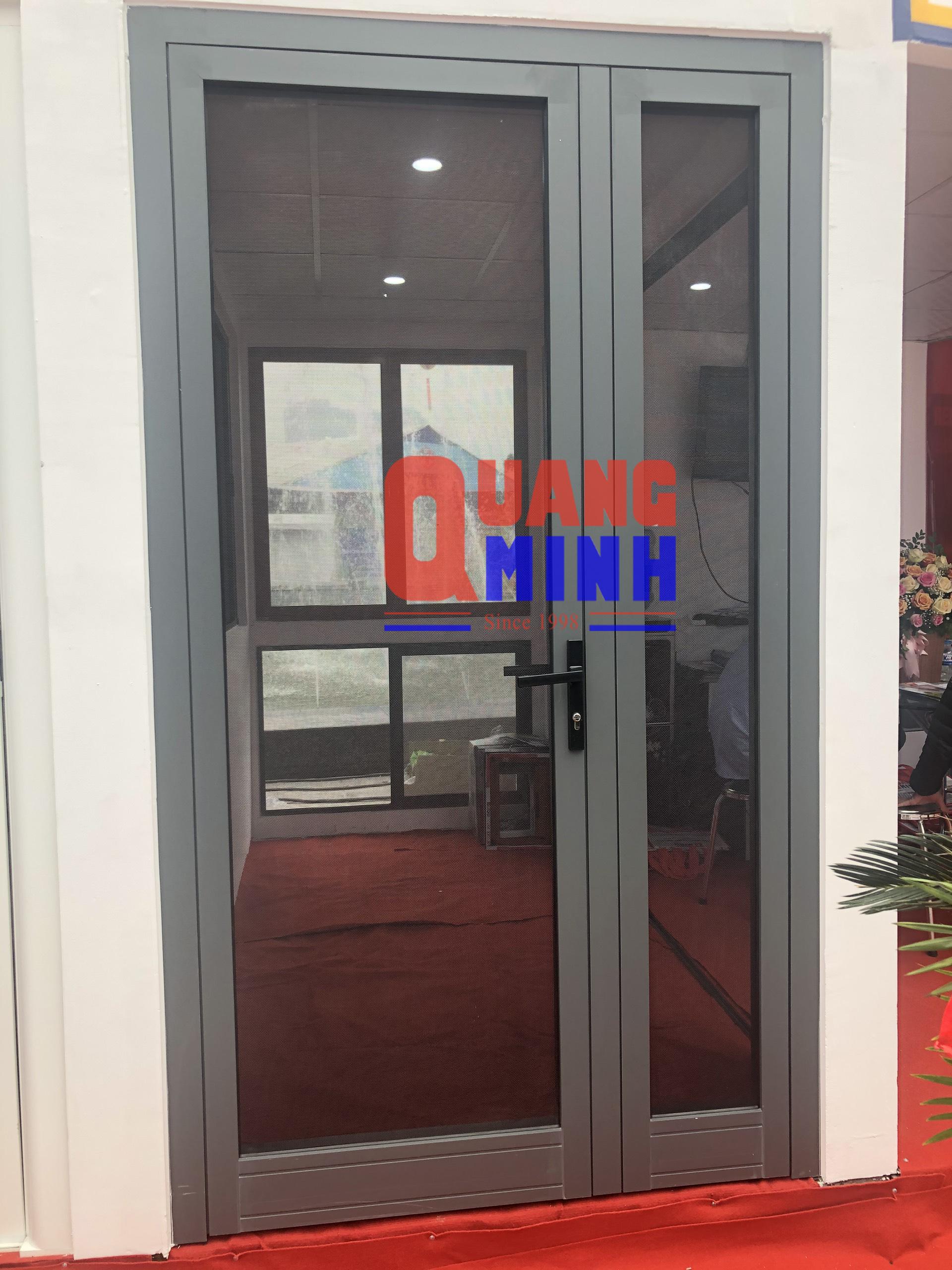 BỀN ĐẸP VỚI CỬA LƯỚI THÉP CHỐNG CẮT HỆ MỞ QUAY BỀN ĐẸP VỚI CỬA LƯỚI THÉP CHỐNG CẮT HỆ MỞ QUAY