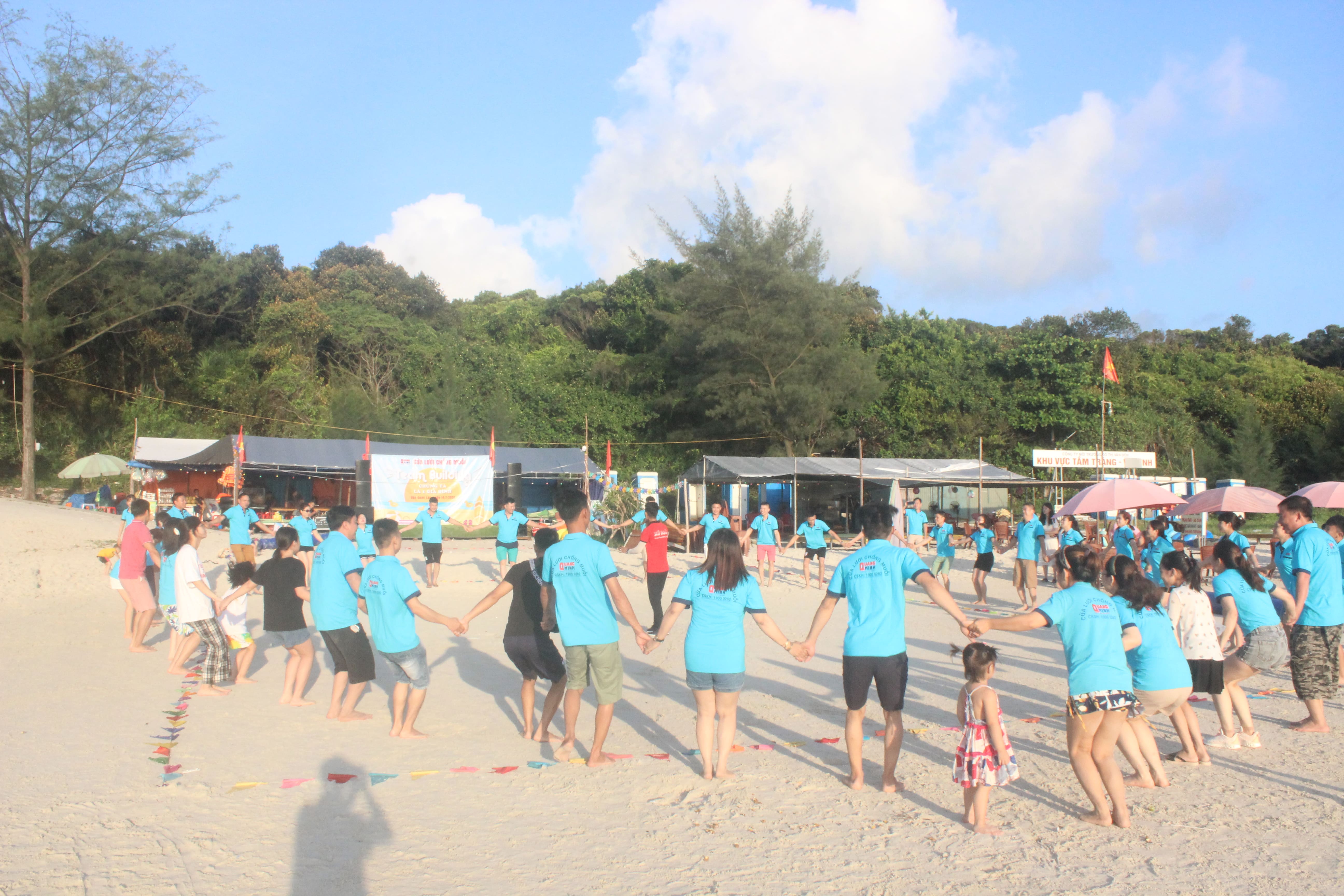 Hoạt động tập thể